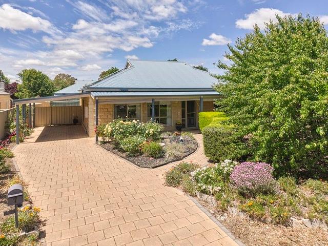 7 Marshall Crescent, VIC 3523