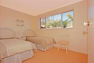 Bedroom 2 (2010-07-23)