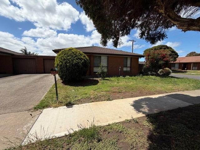 1/1 Canterbury Place, VIC 3030