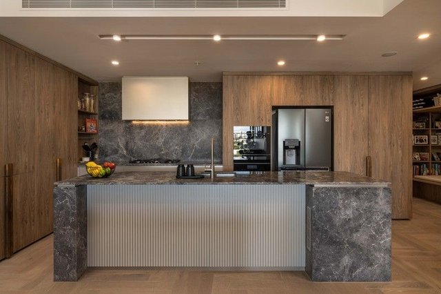 41005/11 Pidgeon Close, QLD 4101