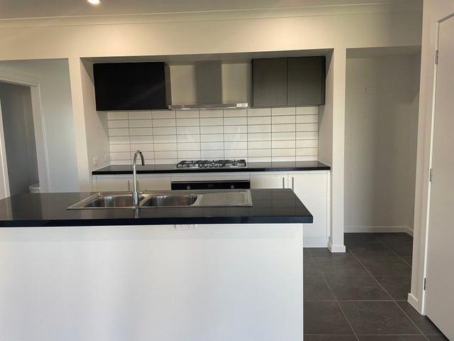 24 Stewart Street, QLD 4306