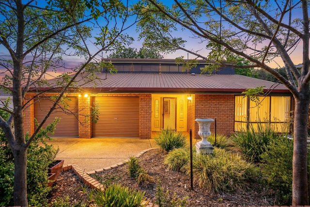 212 Walsh Street, NSW 2640