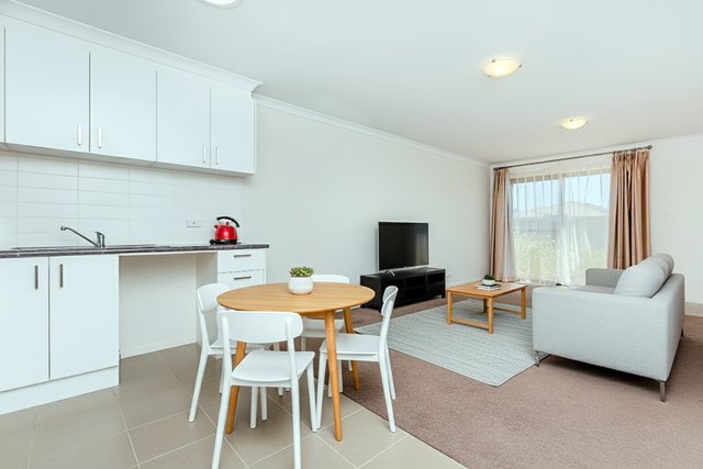 64 Whitmore Crescent, ACT 2602