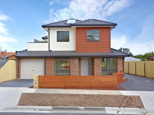1/5 Sunset Boulevard, VIC 3047