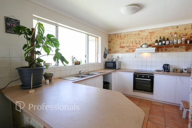 52 Emily Street, WA 6450