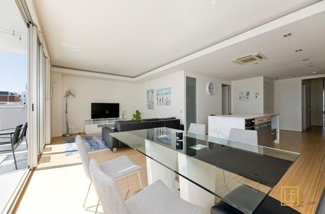 60/22 Saint Georges Terrace, WA 6000