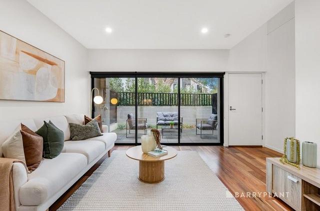 16 Sharp Circuit, VIC 3082