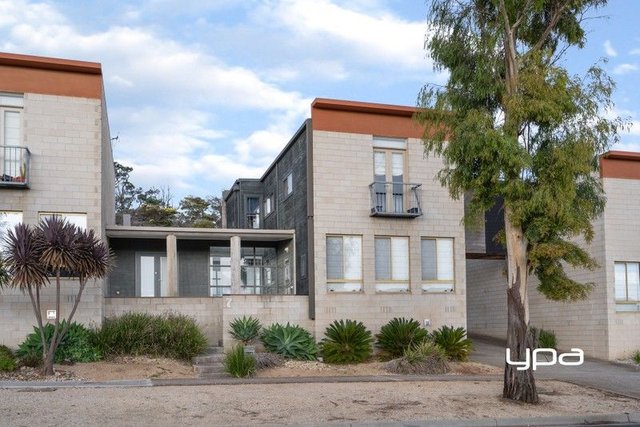 7 Outlook Way, VIC 3429