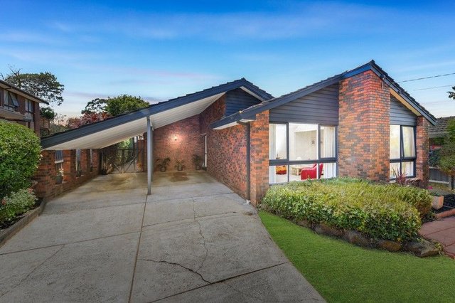 13 Eastleigh Drive, VIC 3150