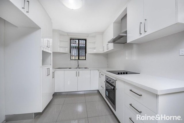 18 Troy Street, NSW 2194