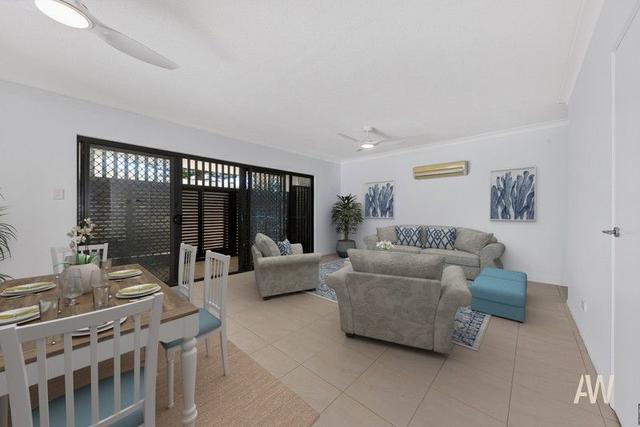 1/50 King  Street, QLD 4551