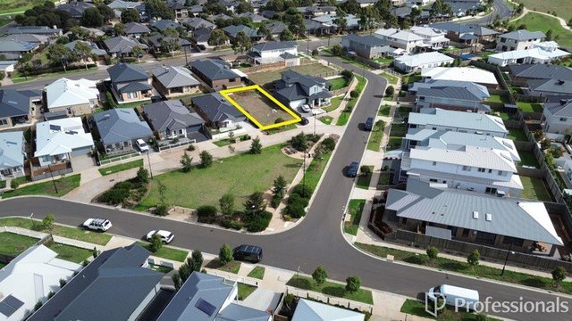 9 Nathalia Way, VIC 3338