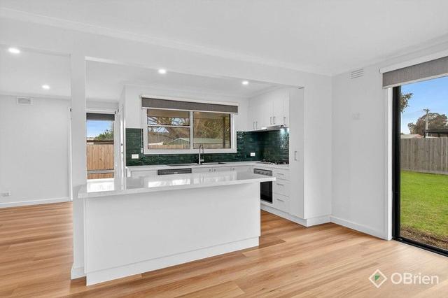 94 Robertson  Drive, VIC 3931