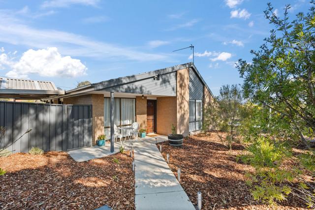 127 Louisa Lawson Crescent, ACT 2905