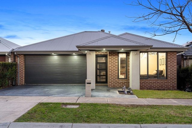38 Featherwood Crescent, VIC 3064