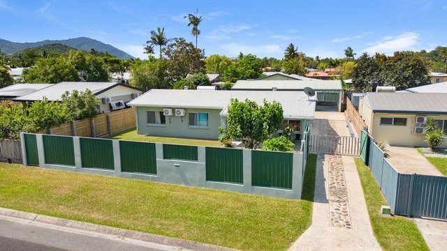 4 Paradise Close, QLD 4868