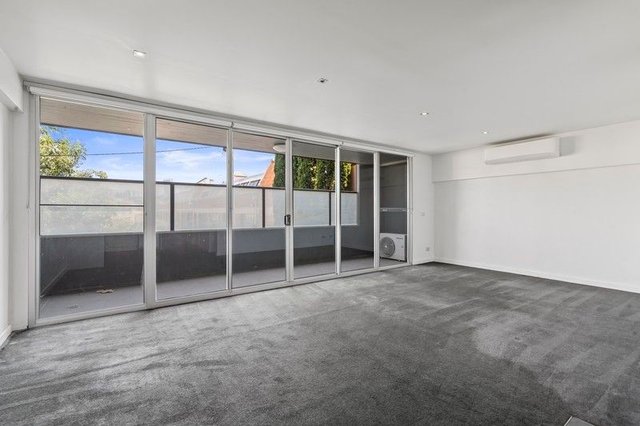 2/593 Spencer Street, VIC 3003