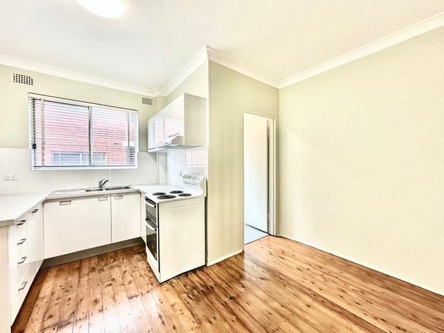 1/31 North Parade, NSW 2194