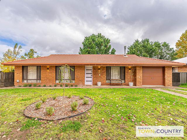 85 MacDonald Drive, NSW 2350
