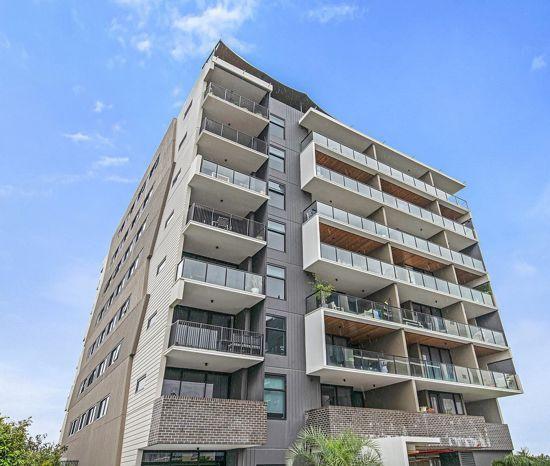 607/8 8 Zillah Street, QLD 4120