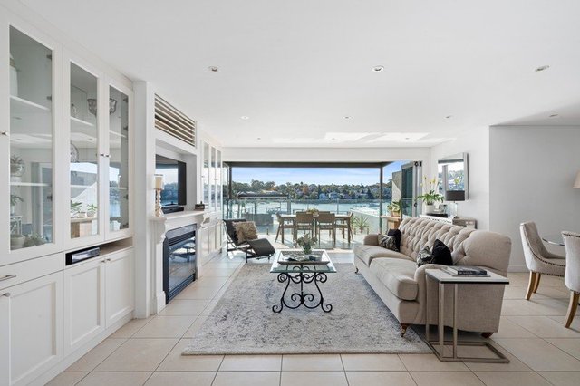 22 Cambridge Road, NSW 2047