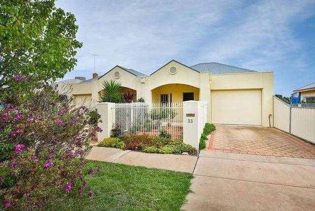 33 Cherry Avenue, VIC 3500