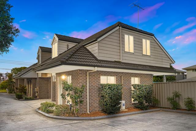 3/32 Canberra Street, NSW 2760