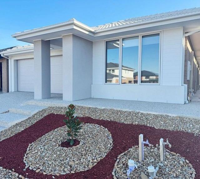 19 Clubrush Grove, VIC 3809