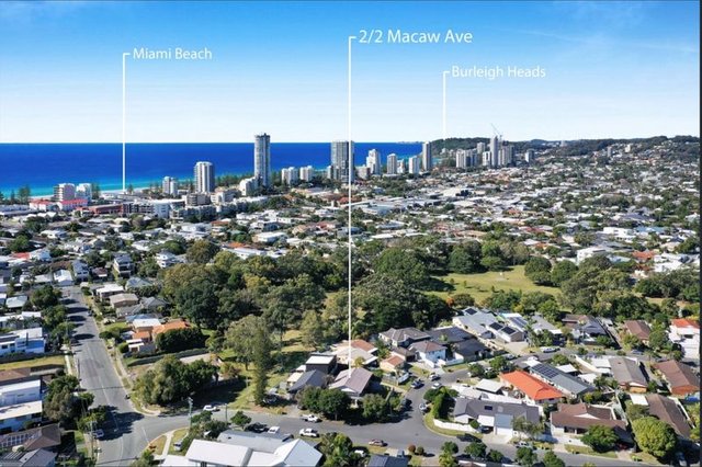 2/2 Macaw Avenue, QLD 4220