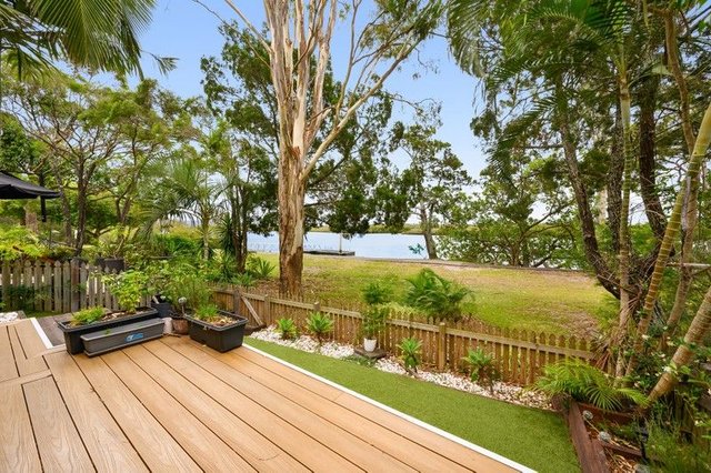 222/125 Hansford Road, QLD 4216