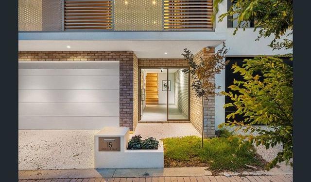 15 Muecke Way, WA 6008