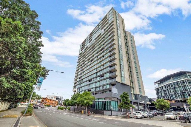 31404/2 Harbour Road, QLD 4007