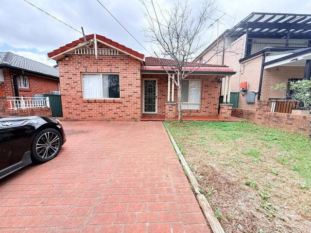 35 Defoe Street, NSW 2195