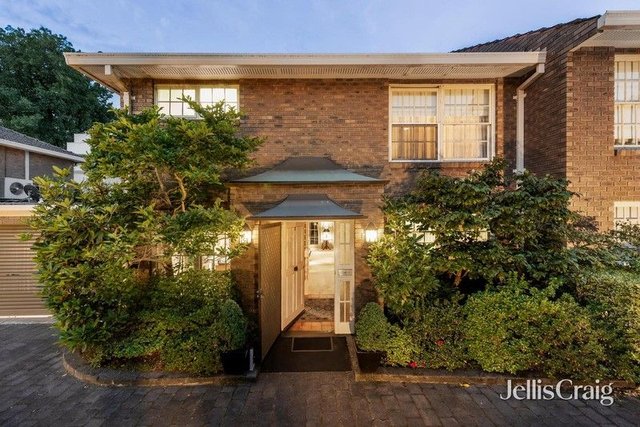 2/23 Wallace Avenue, VIC 3142
