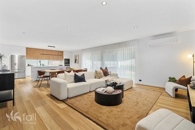 1/20 Aqua Place, TAS 7170