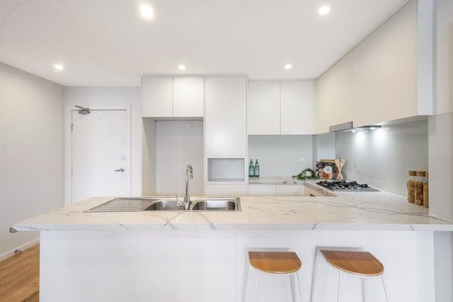 7/23 Forest Road, NSW 2220