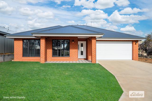 39 Bowerbird Court, NSW 2640