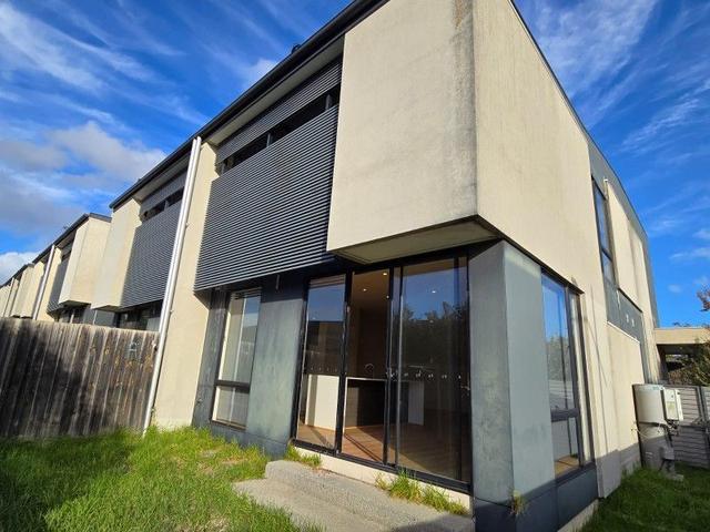 19 Burn Nar Look Drive, VIC 3125