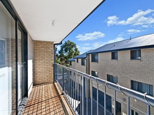 4/171 Gertrude Street, NSW 2250