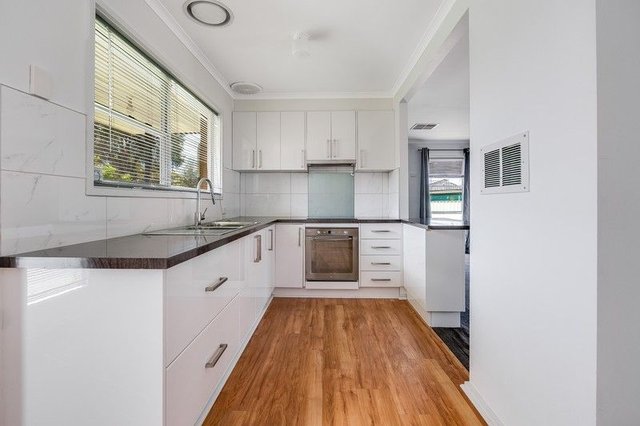 12 Skitch Street, VIC 3690