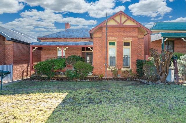 352 Wilson Street, NSW 2640