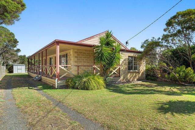 19 Phillip Island Road, VIC 3925