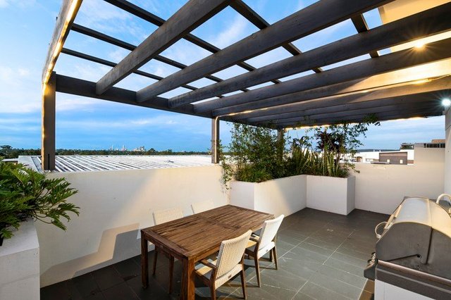 1/9-13 Mayhew Street, QLD 4075