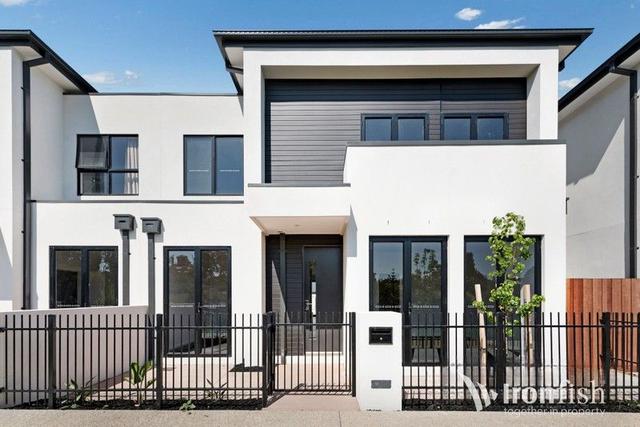 7 Fawkner Walk, VIC 3978