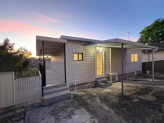 2/71 Young Street, NSW 2224