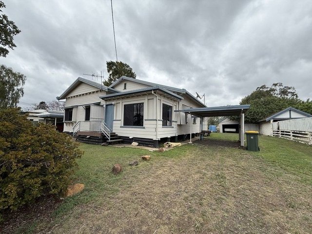 1/3a Ellen Street, QLD 4405