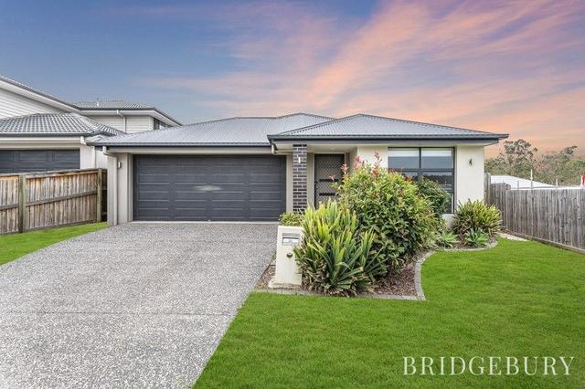 33 McMonagle Crescent, QLD 4300