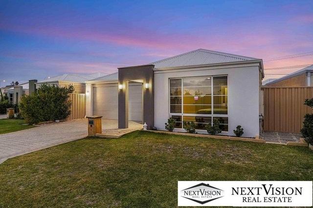 4 Apium Mews, WA 6166