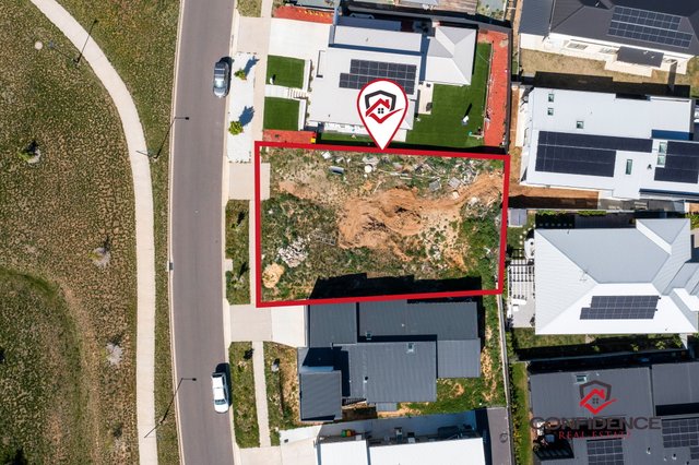 15 McDonagh Crescent, ACT 2611