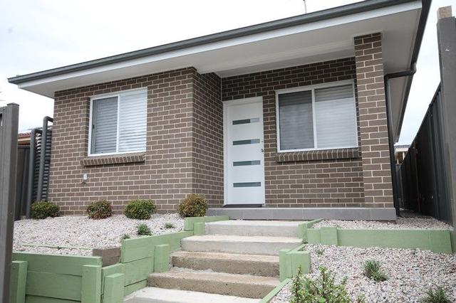 8A Harrier Avenue, NSW 2168